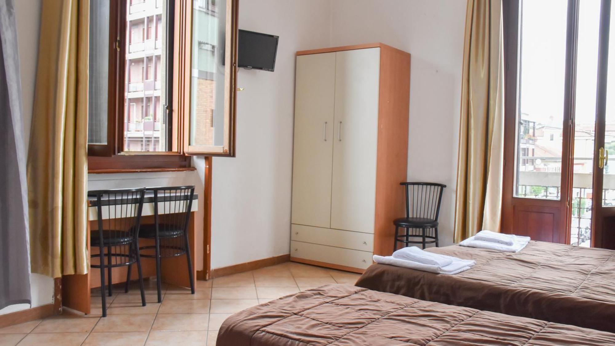 Hotel Alba Milan Bagian luar foto