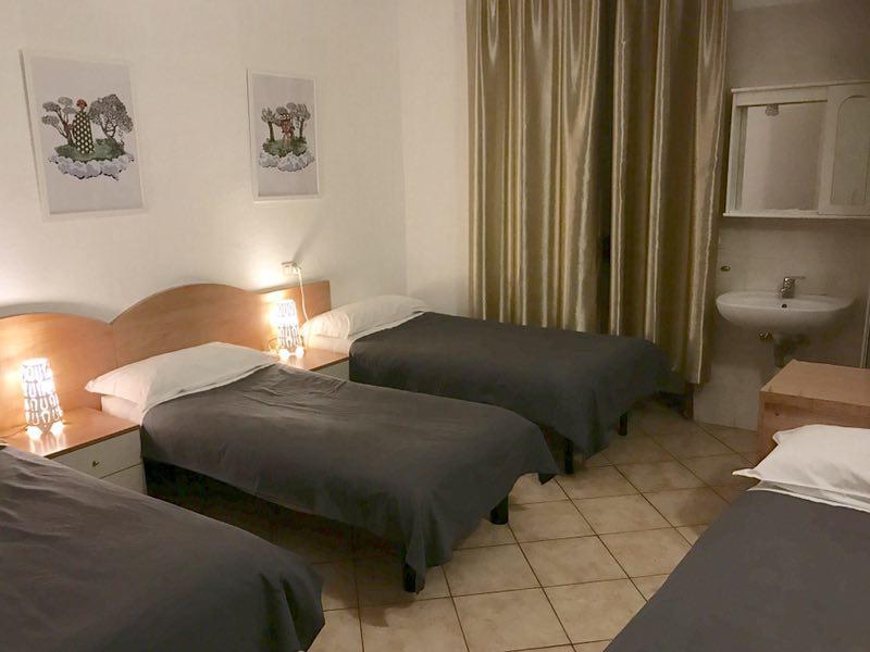 Hotel Alba Milan Ruang foto