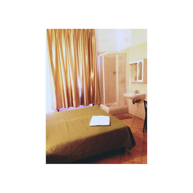 Hotel Alba Milan Bagian luar foto